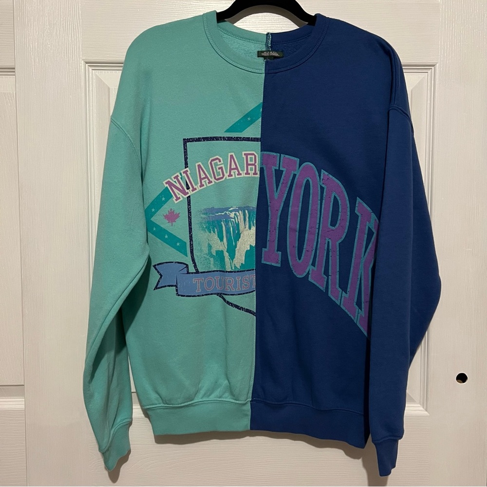 💗 Wild Fable - Womans Color‎ Blocked Crewneck Pullover Sweater